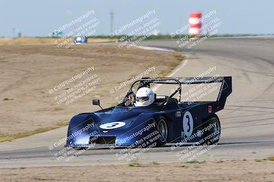 media/Apr-30-2022-CalClub SCCA (Sat) [[98b58ad398]]/Group 6/Race (Outside Grapevine)/